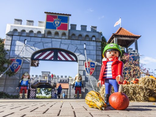 Freizeitparks und Zoos mit Übernachtungsangeboten - TOURLIEBHABER